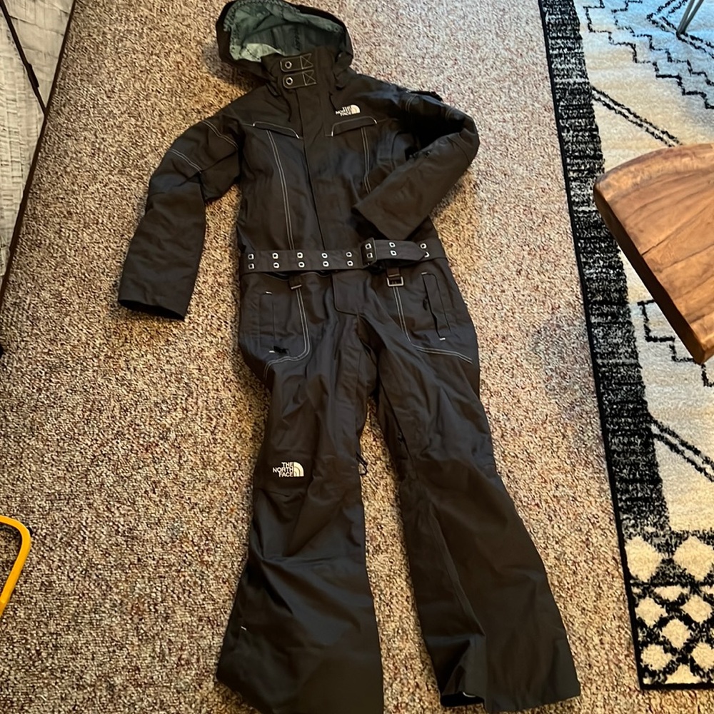 The Northface snowboard ski xs one piece goretex